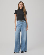 Load image into Gallery viewer, Paige 32" Portia Wide Leg Jean