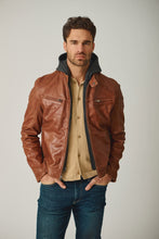 Load image into Gallery viewer, Mauritius Biko Muscle Fit w/ Removable Insert / Cognac