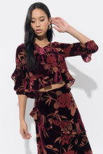 Load image into Gallery viewer, Adelyn Rae Reese V Neck Flutter Sleeve Velvet Burnout Top / Burgundy