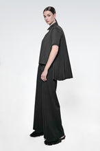 Load image into Gallery viewer, Article X Pleated Back Button Down Shirt
