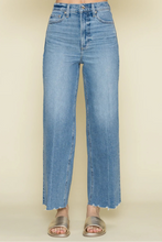 Load image into Gallery viewer, Pistola Lana Crop Jean