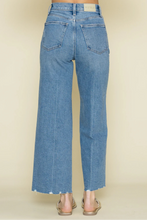 Load image into Gallery viewer, Pistola Lana Crop Jean