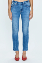 Load image into Gallery viewer, Caravan