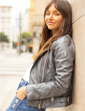 Load image into Gallery viewer, Mauritius Metallic W/Contrast Zip Jacket