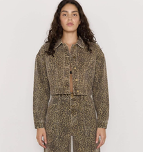 Load image into Gallery viewer, MINKPINK Anouk Crop Jacket / Animal