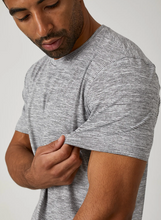 Load image into Gallery viewer, 7 Diamonds Core Striped Tee