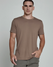 Load image into Gallery viewer, 7 Diamonds Core Crew Tee