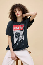 Load image into Gallery viewer, Daydreamer Oasis Liam And Noel Merch Tee / Vintage Black