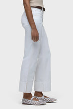 Load image into Gallery viewer, Hudson Rosie High Rise Pintucked Wide Leg Jean