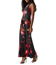Load image into Gallery viewer, Steve Madden Lara Dress
