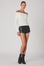 Load image into Gallery viewer, Blank NYC Fast Talker Sweater / Up Close
