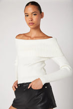 Load image into Gallery viewer, Blank NYC Fast Talker Sweater / Up Close
