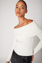 Load image into Gallery viewer, Blank NYC Fast Talker Sweater / Up Close
