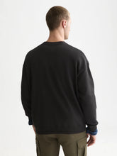 Load image into Gallery viewer, Scotch &amp; Soda Placed Embroidered Artwork Loose-Fit Sweatshirt

