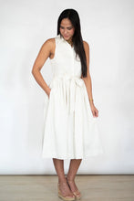 Load image into Gallery viewer, Steve Madden Mary Dress
