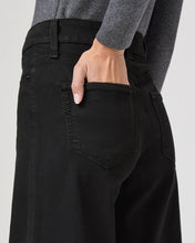 Load image into Gallery viewer, Paige Anessa 33&quot;
