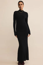 Load image into Gallery viewer, Z Supply Aden Sweater Dress / Black
