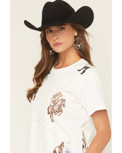 Load image into Gallery viewer, Blue B Western Motif Embroidered Graphic T Shirt
