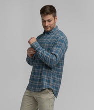 Load image into Gallery viewer, Southern Shirt Walker Washed Flannel LS / Walker
