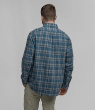 Load image into Gallery viewer, Southern Shirt Walker Washed Flannel LS / Walker
