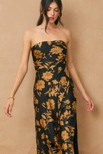 Load image into Gallery viewer, Dress Forum Eclipsed Gold Maxi Dress
