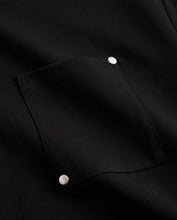 Load image into Gallery viewer, Krost Rivet Pocket Oversized Tee / Black
