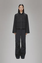 Load image into Gallery viewer, RAINS Suva Hardshell Short String W Jacket
