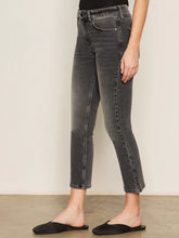 Load image into Gallery viewer, Sanctuary Astra Kick Crop Jean in Washed Black
