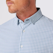 Load image into Gallery viewer, Mizzen + Main Leeward No Tuck LS / Light Blue Adam Plaid

