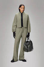 Load image into Gallery viewer, Rains Banja Liner Bomber W Jacket / Drift
