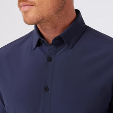 Load image into Gallery viewer, Mizzen+Main Leeward LS Dress Shirt / Navy
