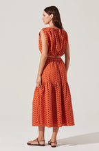 Load image into Gallery viewer, ASTR Nalley Crop Top
