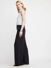 Load image into Gallery viewer, Self Contrast Caroline Pants / Black
