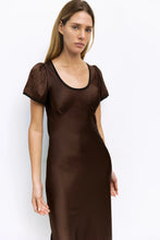 Load image into Gallery viewer, Mod Ref The Stephanie Dress / Brown
