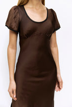 Load image into Gallery viewer, Mod Ref The Stephanie Dress / Brown
