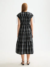 Load image into Gallery viewer, Scotch &amp; Soda Gathered Taffeta Midi Dress
