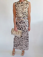 Load image into Gallery viewer, Sanctuary Everyday Maxi Skirt / Mother Leo
