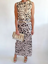 Load image into Gallery viewer, Sanctuary Everyday Maxi Skirt / Mother Leo
