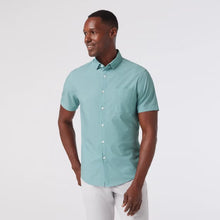 Load image into Gallery viewer, Mizzen+Main Leeward SS Dress Shirt / Pale Blue Clover
