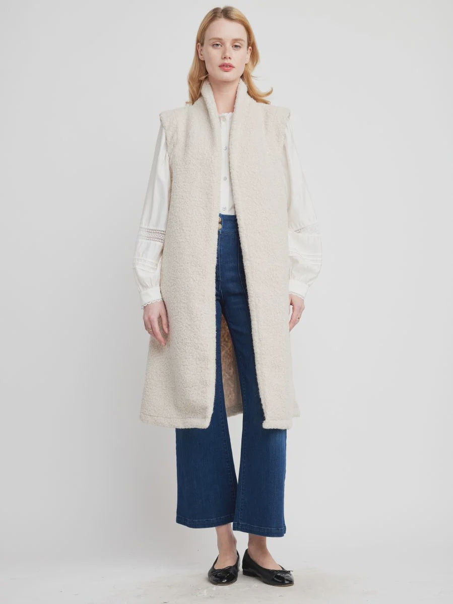 Self Contrast Julian 3/4 Vest Coat / Eggnog