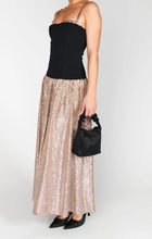 Load image into Gallery viewer, Mumu Hepburn Midi Dress / Silver Confetti
