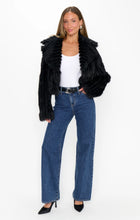 Load image into Gallery viewer, Mumu Salt Lake City Cropped Jacket / Black Faux Fur
