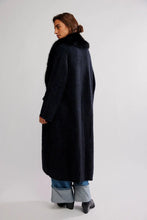 Load image into Gallery viewer, Free People Twice Loved Coatigan / Black
