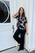 Load image into Gallery viewer, Sanctuary Keep Me Close Blouse
