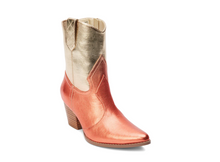 Load image into Gallery viewer, Matisse Bambi Western Boot

