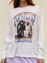 Load image into Gallery viewer, Daydreamer Tom Petty 76 Long Sleeve Merch
