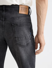 Load image into Gallery viewer, SCOTCH &amp; SODA Ralston Slim Jeans
