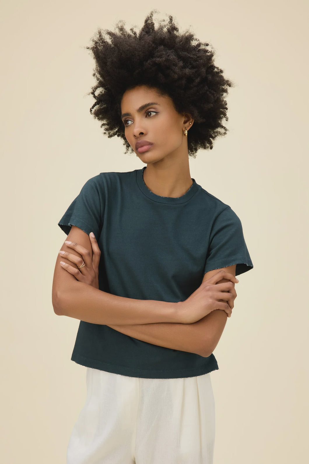 Daydreamer Solid Solo Tee