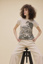 Load image into Gallery viewer, Daydreamer Sun Records X Elvis In Concert / Dirty White
