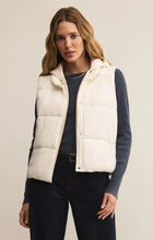 Load image into Gallery viewer, Z Supply Essential Puffer Vest / Cloud
